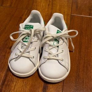 Size 4 toddler Adidas Stan Smith